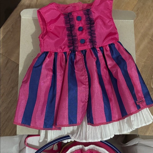 American Girl Talent Show Set Complete With Pet - Picture 4 of 12